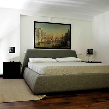 Casa Thomas Lägenhet Sanremo